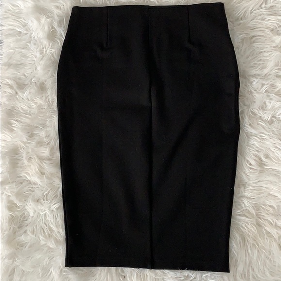 NWOT Romeo & Juliet Couture front Zip Slit Skirt - Picture 6 of 8
